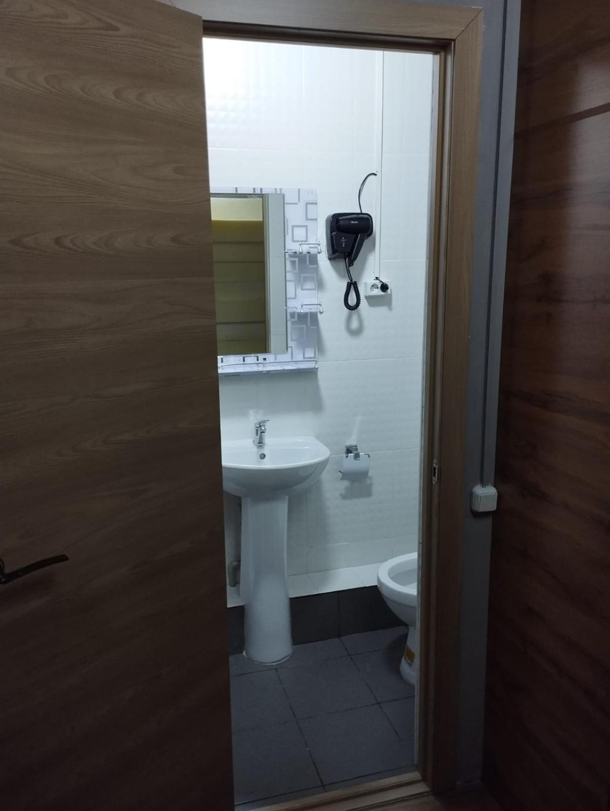Hostel Kochevnik Capsule Hotel Almaty Eksteriør billede