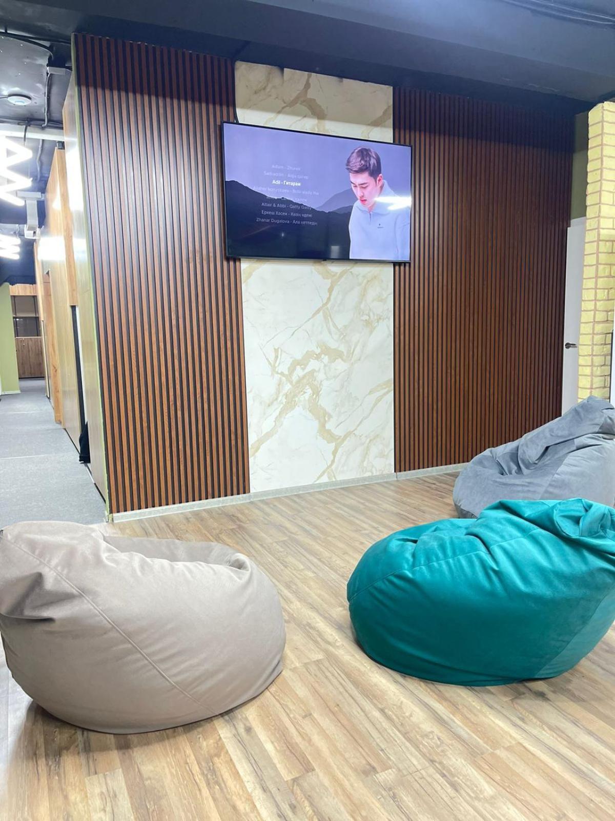 Hostel Kochevnik Capsule Hotel Almaty Eksteriør billede