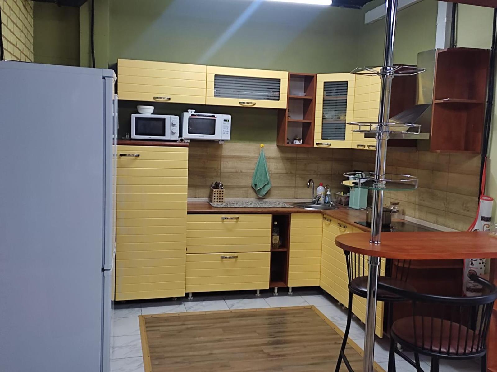 Hostel Kochevnik Capsule Hotel Almaty Eksteriør billede