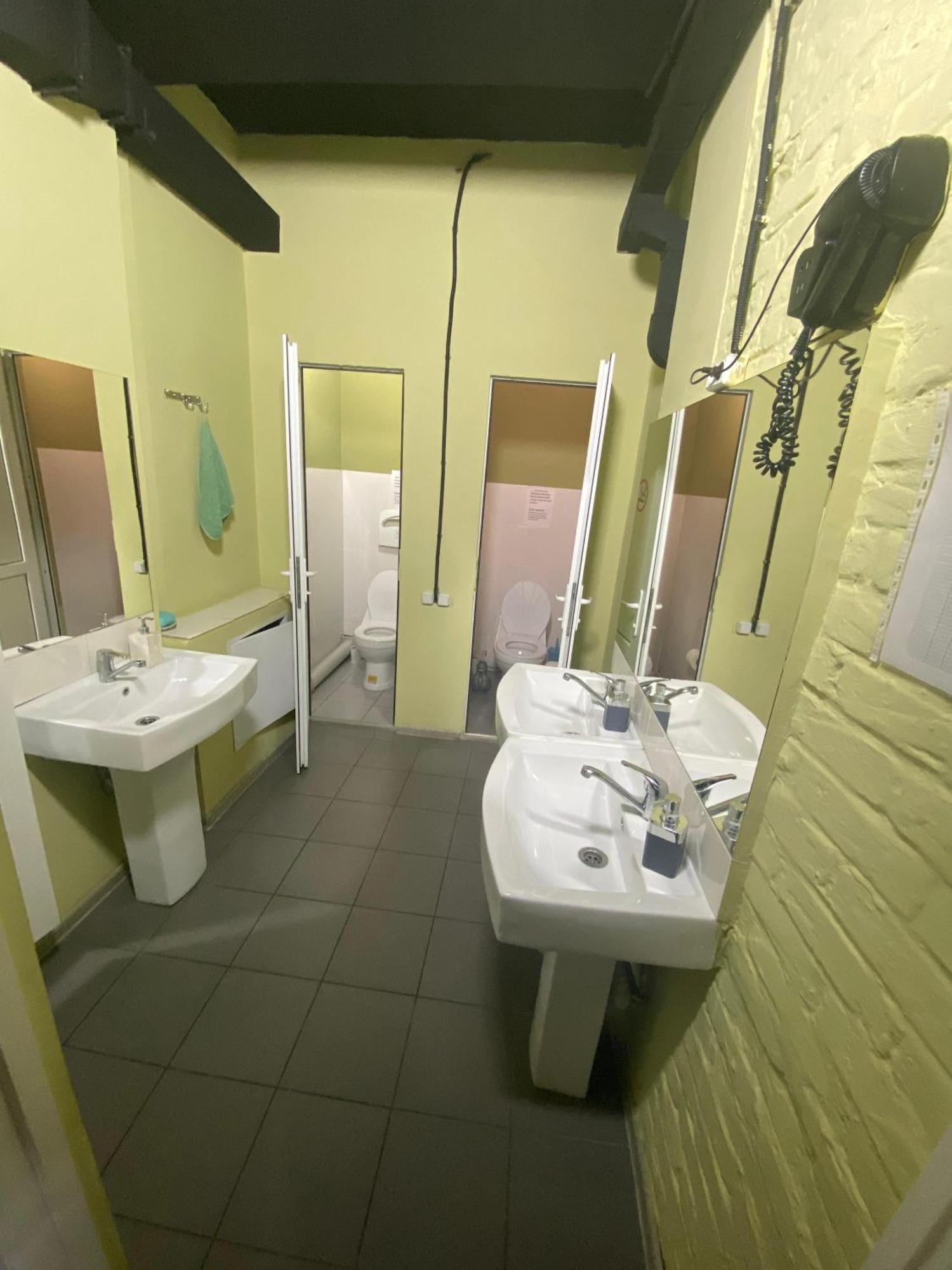 Hostel Kochevnik Capsule Hotel Almaty Eksteriør billede